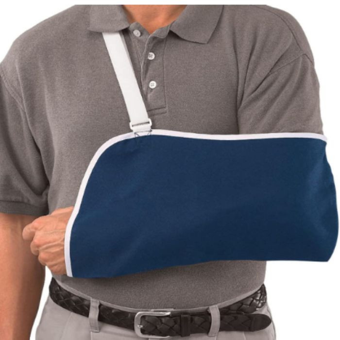 Mueller Size: 46010 Adjustable Arm Sling One