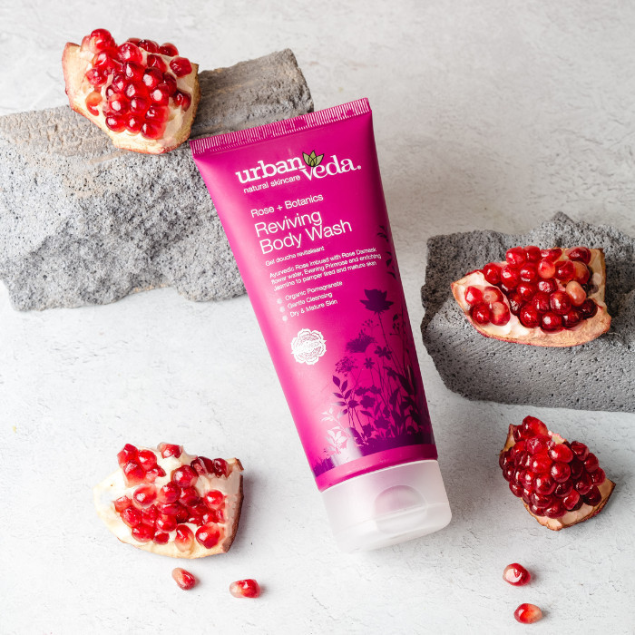 Urban Veda Reviving Rose & Vitamin C Body Wash 200ml