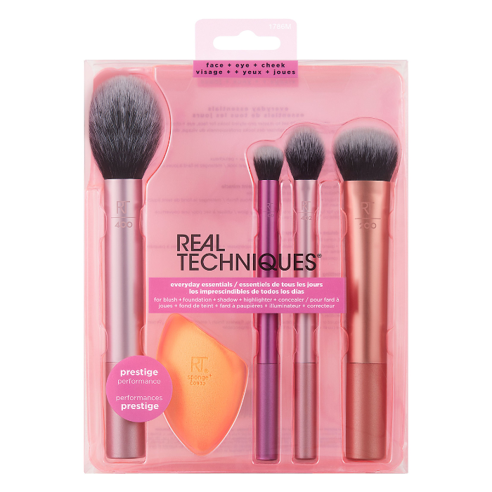 Real Techniques Everyday Essentials Brush And Sponge Set