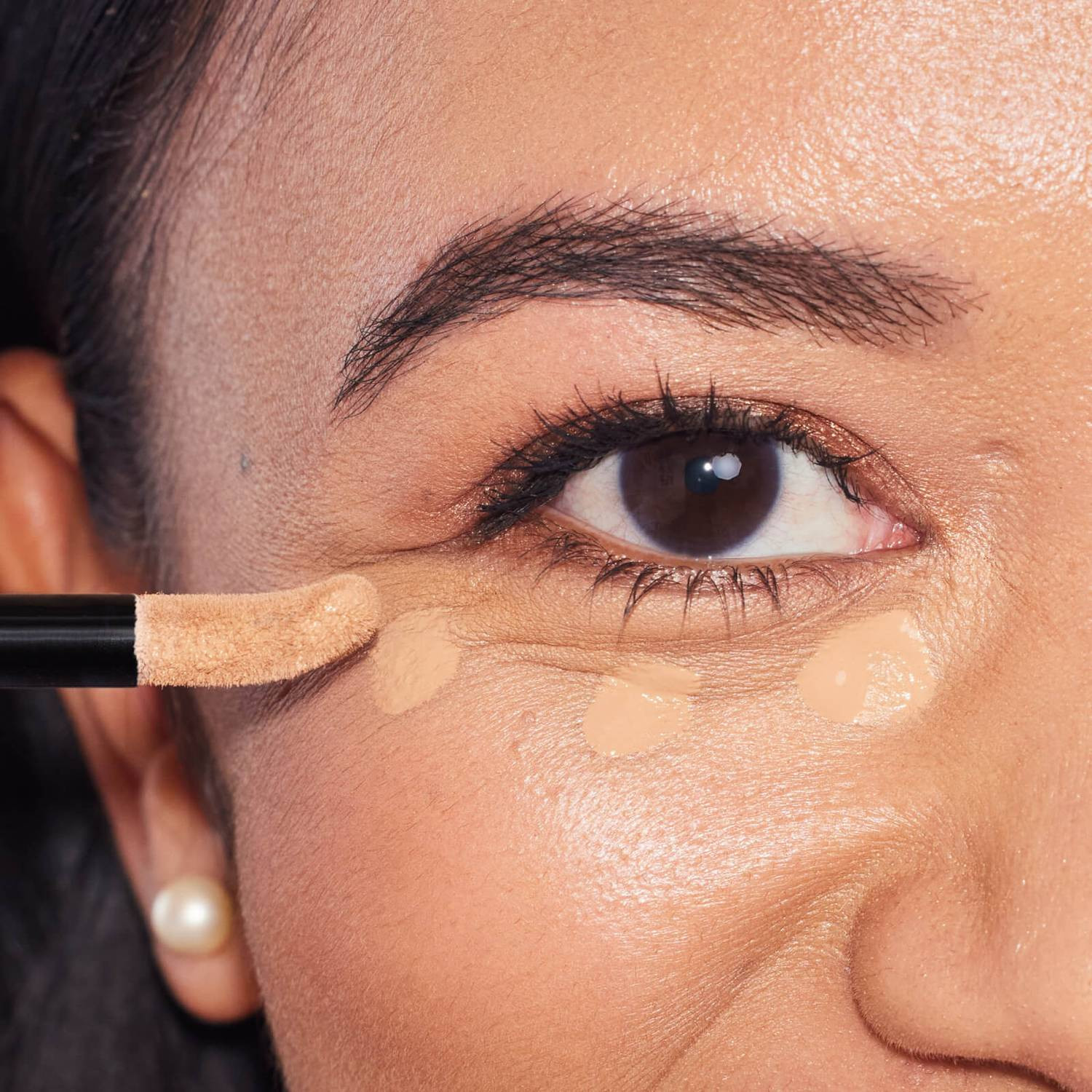 Buy Huda Beauty Fauxfilter Luminous Matte Liquid Concealer 9ml Yogurt Drops Medilife